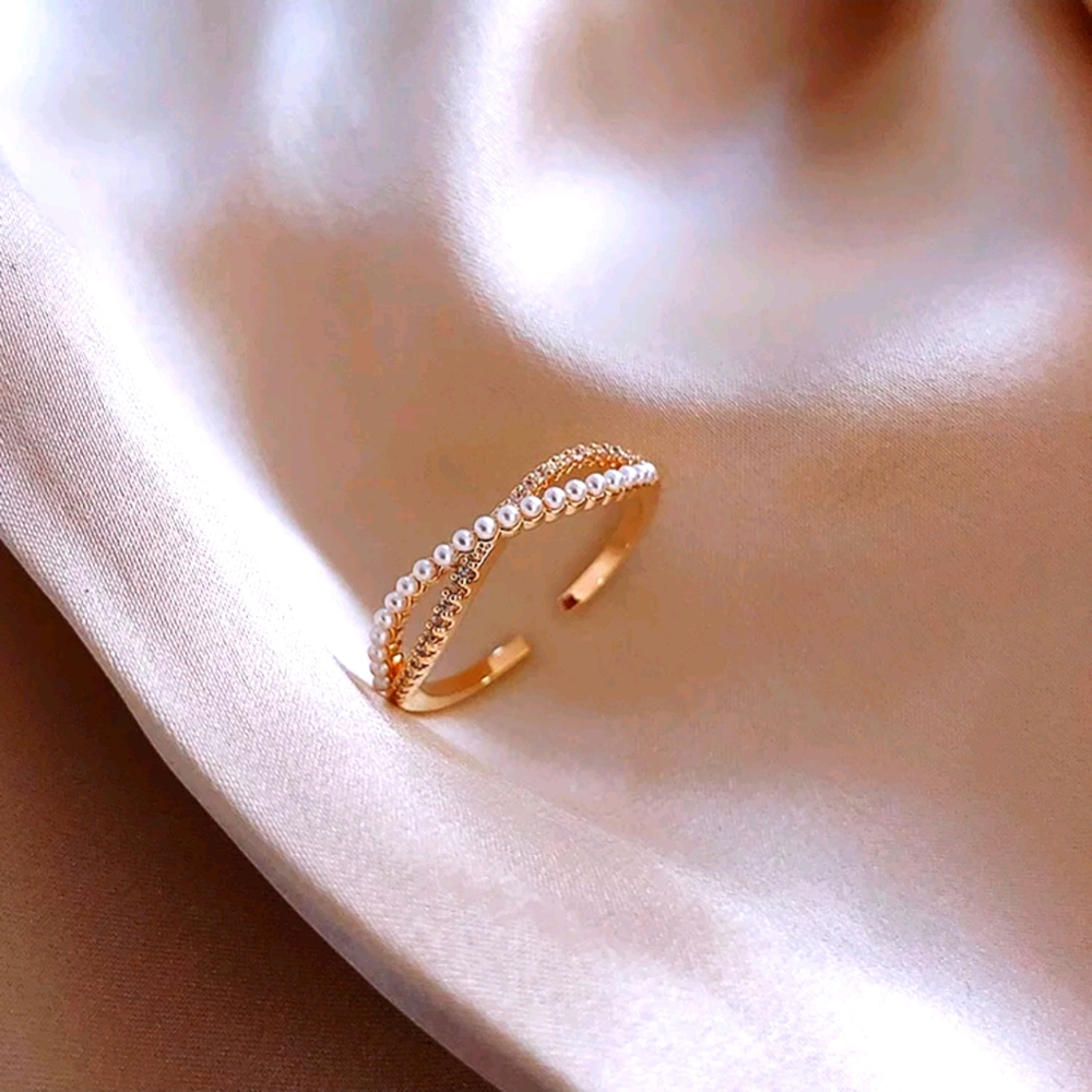 Dainty Pearl CZ ring